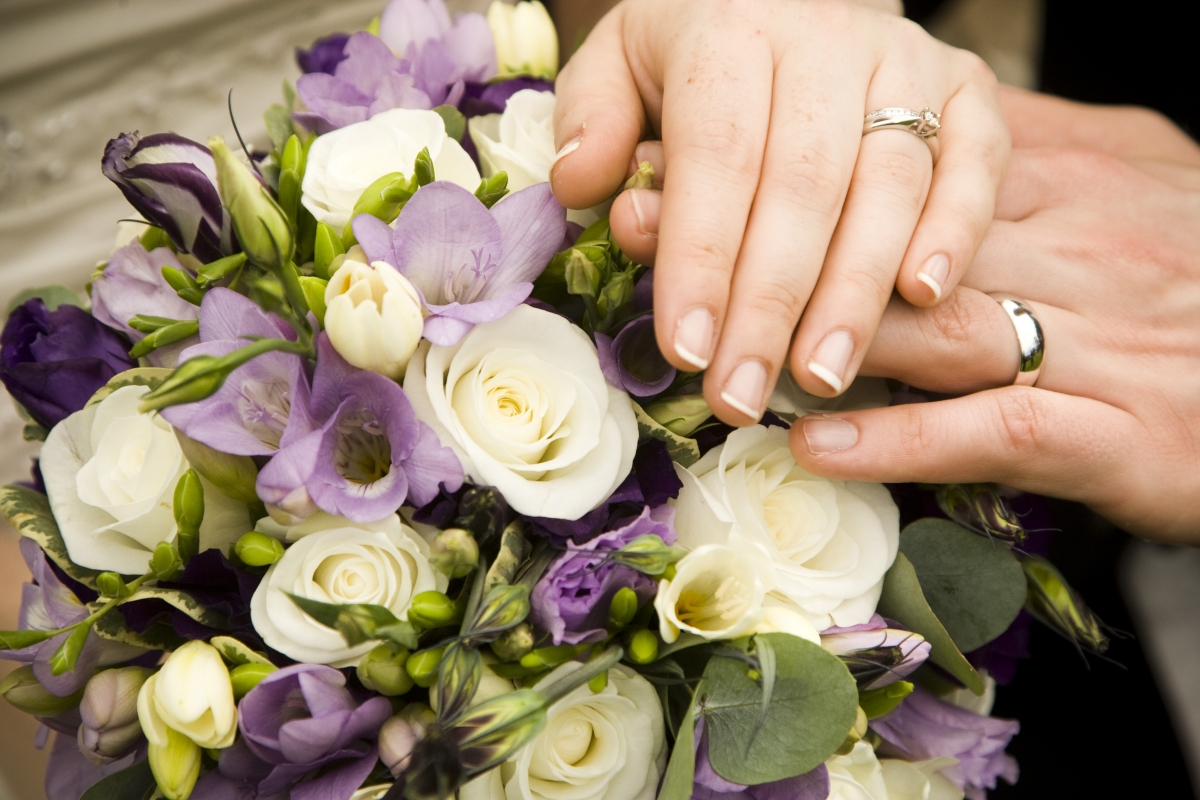 fotograf jednym z pierwszych punktow przygotowan slubnych